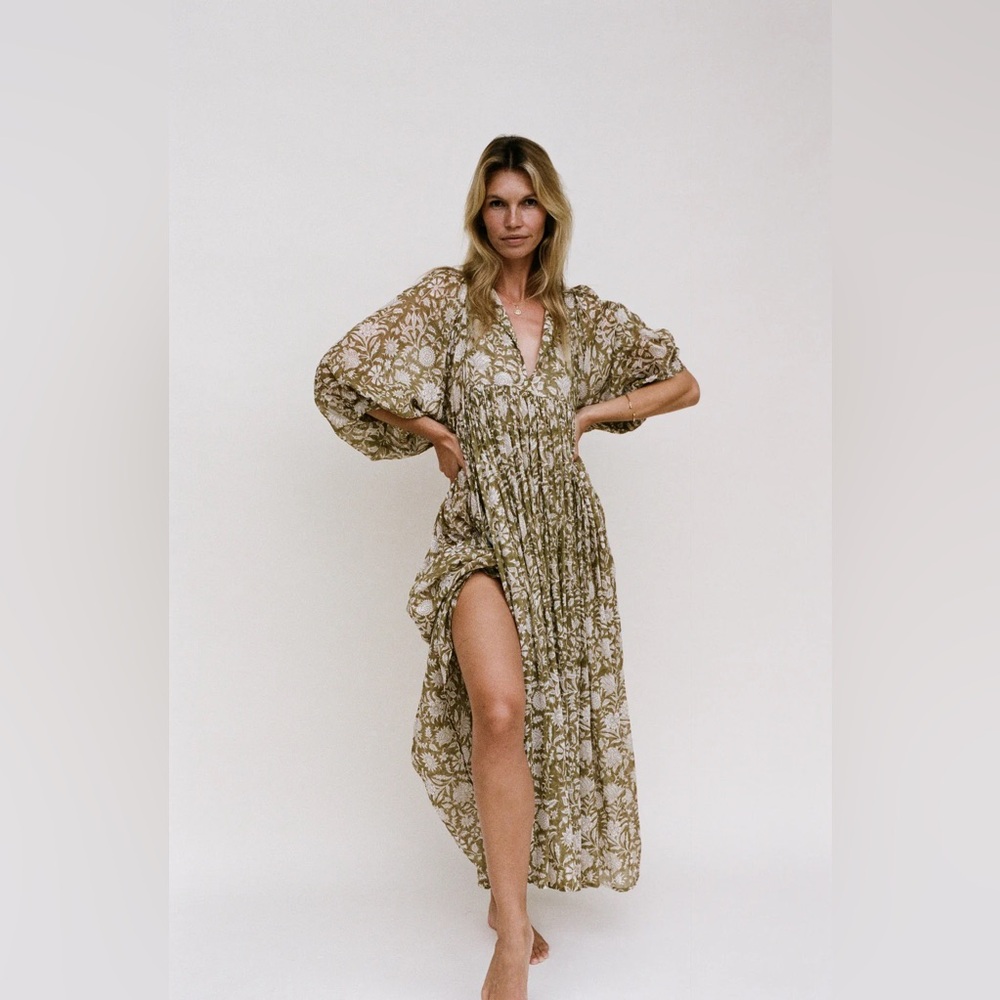 BRAND NEW Daughters of India Kyra Maxi in Olive - Large